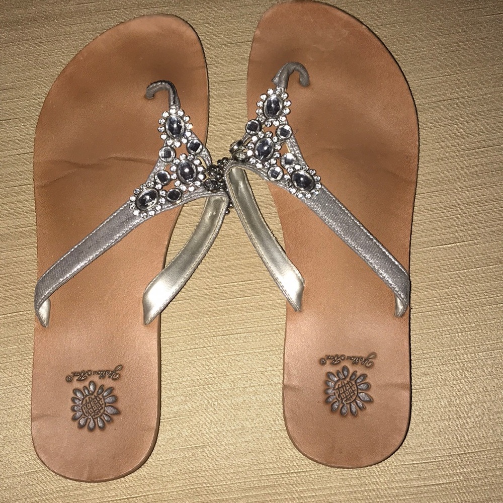 Rhinestone yellow box sandals